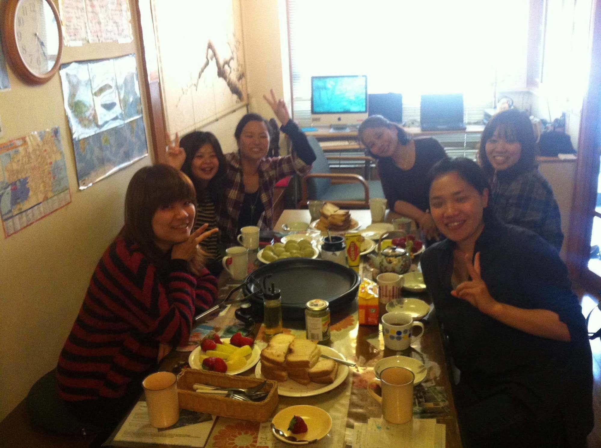 Peace House Sakura 旅馆 *